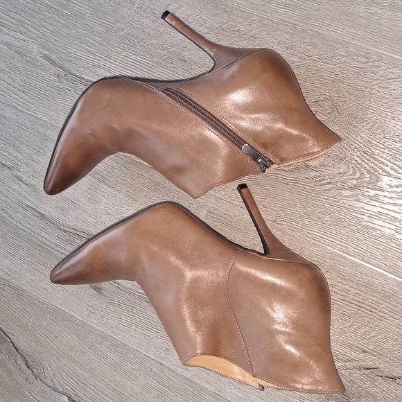 ✨️ Enzo Angiolini Brown Leather Ankle Booties. 4" Stiletto heels. 9M. - Picture 6 of 16